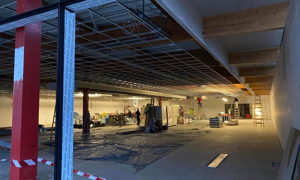 Cegléd kereskedelmi épület 10