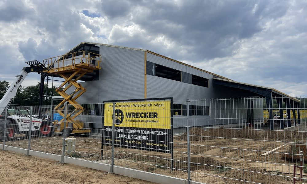 csarnoképület kivitelezés Gögöllő 9